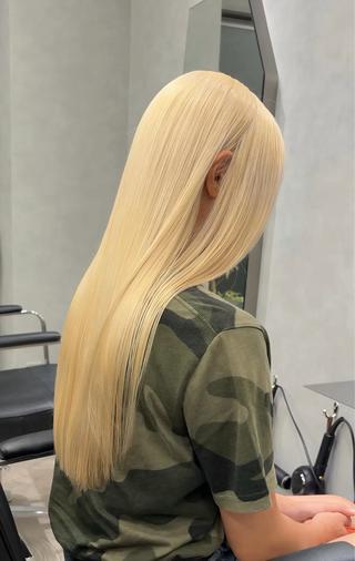 ロング 💖ブリーチ縮毛矯正 髪質改善💖ケンシンのヘアスタイル