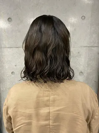 ミディアム カラー パーマ ボブパーマコテ巻き風 パーマNo1深江秀平のヘアスタイル