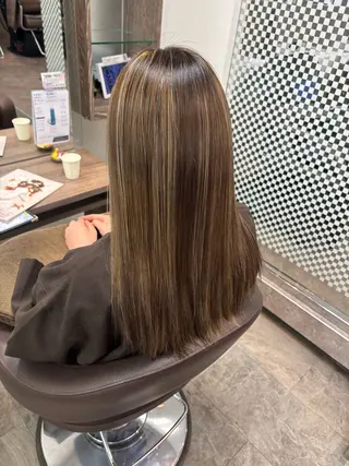カラー Rina/似合う × なりたい、叶えます。のヘアスタイル
