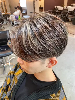 ショート ツイスパ/シャドウ 新井のヘアスタイル