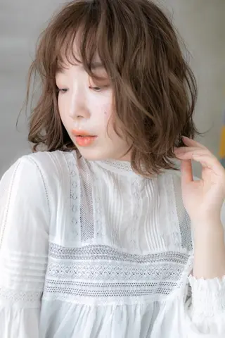 ミディアム 阿部 雲母のヘアスタイル