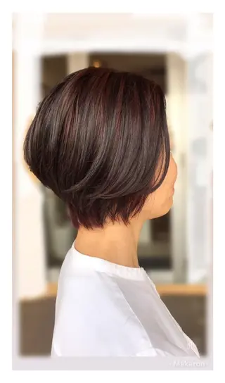 ショート カラー hair works raptureのヘアスタイル