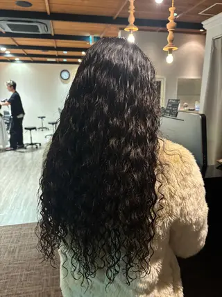 ロング パーマ 落海 風花のヘアスタイル