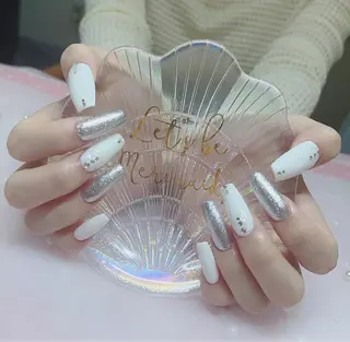 ネイル Nail Hibi サロンのネイルデザイン