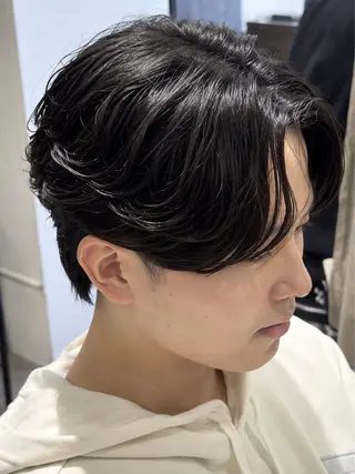 ショート パーマ メンズ est-r. Shionのヘアスタイル