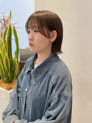 ショート カラー 似合わせ屋さん / ボブ・レイヤーのヘアスタイル