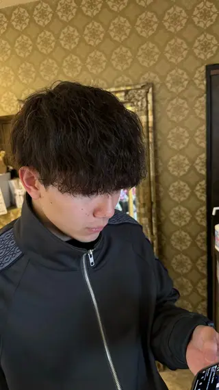 パーマ メンズ 水相 智貴のヘアスタイル