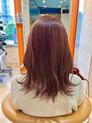 ミディアム カラー うしだ かおるのヘアスタイル