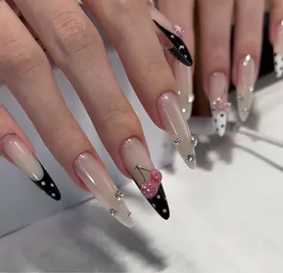 ネイル WO MIAO💎のネイルデザイン