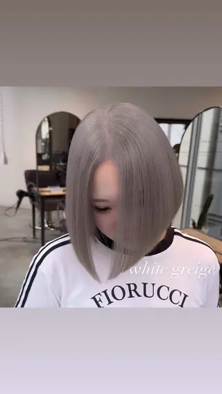 ショート カラー 💜ハイトーン💛 マジカルかいちゃんのヘアスタイル