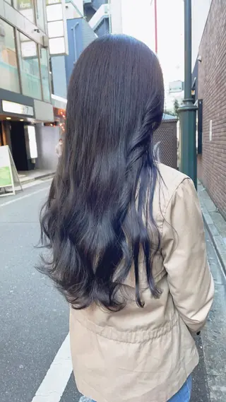 ロング カラー 渋谷:インナーカラー /🍒エリカ🍒のヘアスタイル