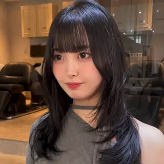 セミロング ハッシュカット🖤✨ 顔周り/韓国ヘアのヘアスタイル