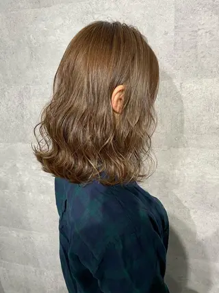 ミディアム カラー YU-KA ✂︎Rico.のヘアスタイル
