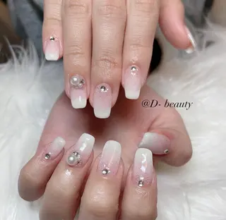 ネイル D-BEAUTY Nailsalonのネイルデザイン