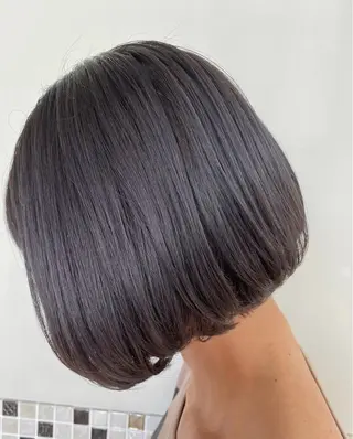 ミディアム 澤部 栞のヘアスタイル