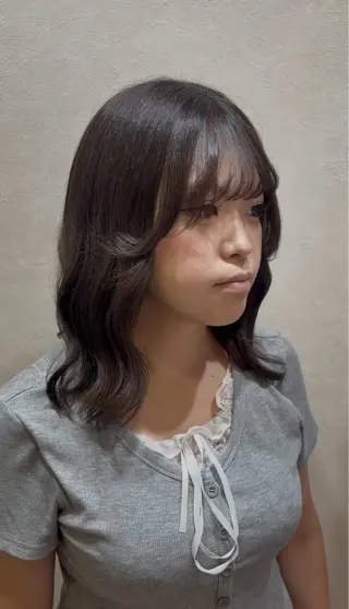 ミディアム り このヘアスタイル