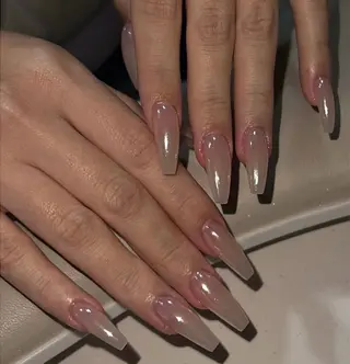 ネイル Hin Hana Nailのネイルデザイン