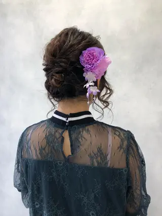ミディアム ヘアアレンジ Acchon/心斎橋 💚ダブルカラーのヘアスタイル