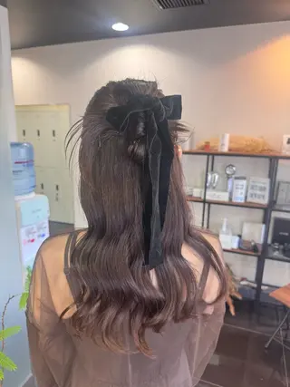 ヘアアレンジ ブリーチなしベー ジュ/tuburaのヘアスタイル