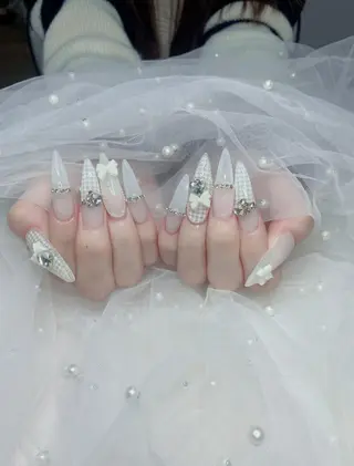 ネイル ナガサワ ミカのネイルデザイン