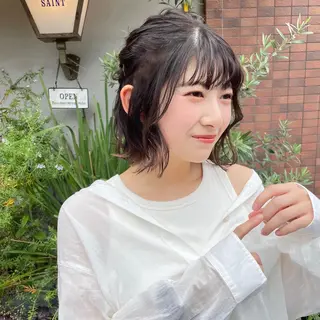 ショート ヘアアレンジ KURIA/ブリ ーチ/ダブルカラーのヘアスタイル