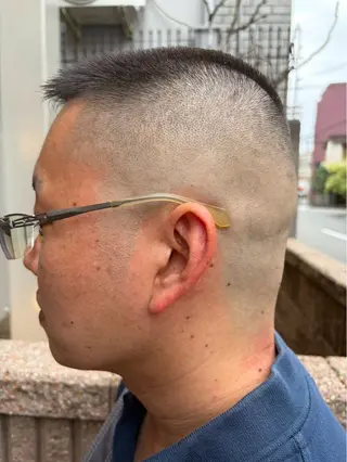 ショート 中村 邦明のヘアスタイル