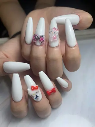 ネイル akina nailsのネイルデザイン