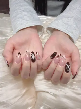 ネイル ENSalon 愛佳のネイルデザイン