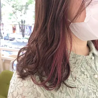 ミディアム カラー TRENCH 相澤 果歩のヘアスタイル