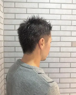 ショート カラー メンズ 中村 よしひでのヘアスタイル