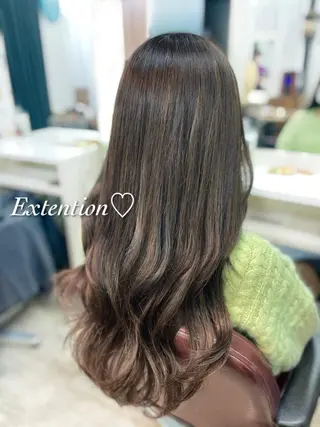 セミロング カラー 韓国ヘア🤍髪質改善 🇰🇷AKANEのヘアスタイル