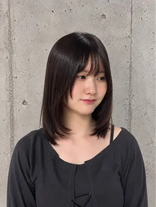 セミロング 推し活／ブリーチ ／ヘアメ🩵/ayaのヘアスタイル
