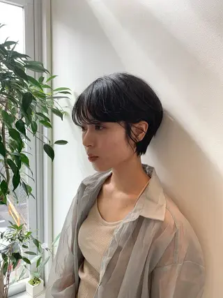 ショート カラー パーマ 中尾 文哉のヘアスタイル