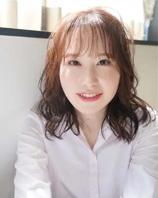 ミディアム カラー 浅野 ダイジロウのヘアスタイル
