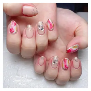 ミディアム ネイル 🐾enen style 🐾のネイルデザイン