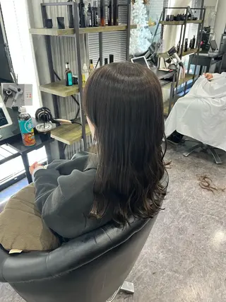 ロング カラー 友滝 真菜美のヘアスタイル