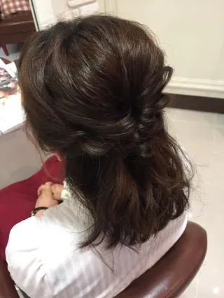 ミディアム ヘアアレンジ N°+aero 🦔近藤 のぞみ🦔のヘアスタイル