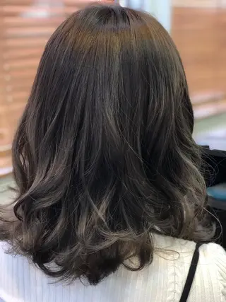 ミディアム カラー 増山 大起のヘアスタイル