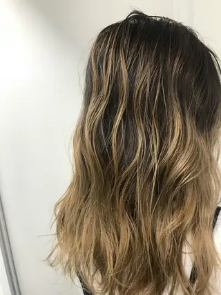 ロング 家田 竜のヘアスタイル