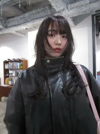 ロング カラー yu maのヘアスタイル