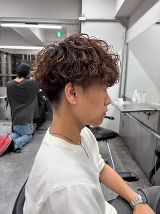 パーマ メンズ メンズ特化✨️ 韓国風パーマ🔥一八のヘアスタイル