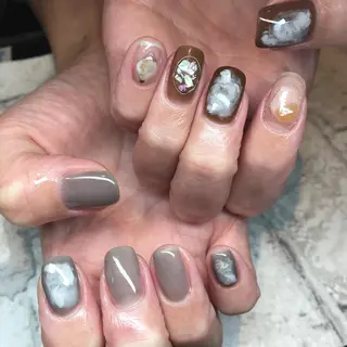 ネイル 里見 麗のネイルデザイン