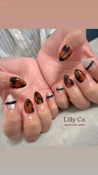 ネイル Lilly Co.のネイルデザイン