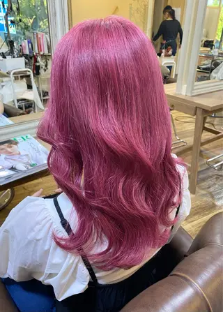 セミロング カラー 服部 樹季のヘアスタイル
