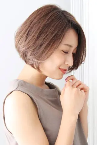 ミディアム 🍀LINDA室見 🍀野口勝太郎のヘアスタイル