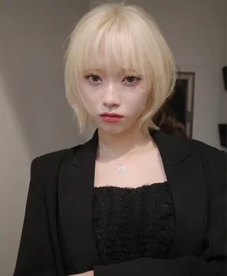 ショート カラー ヘアアレンジ 栄💗レイヤー｜ショ ートカット｜haruのヘアスタイル