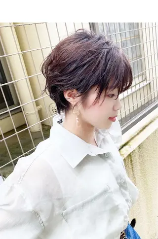 ショート カラー grand juteのヘアスタイル