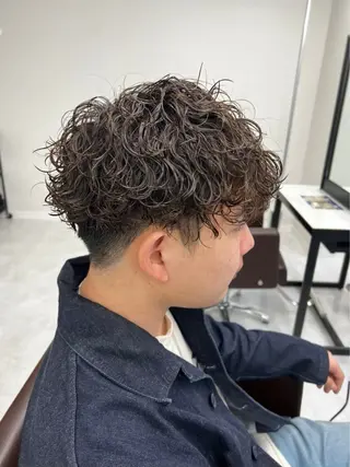 パーマ メンズ メンズ特化AMITY SHINGOのヘアスタイル
