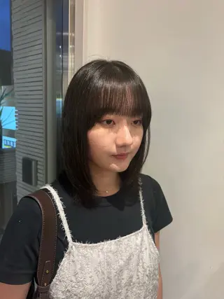 ミディアム 神田 音羽のヘアスタイル