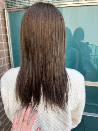 セミロング カラー パーマ ヘアアレンジ メンズ キッズ ネイル マツエク・マツパ アイブロウ 久木原 ゆりのヘアスタイル
